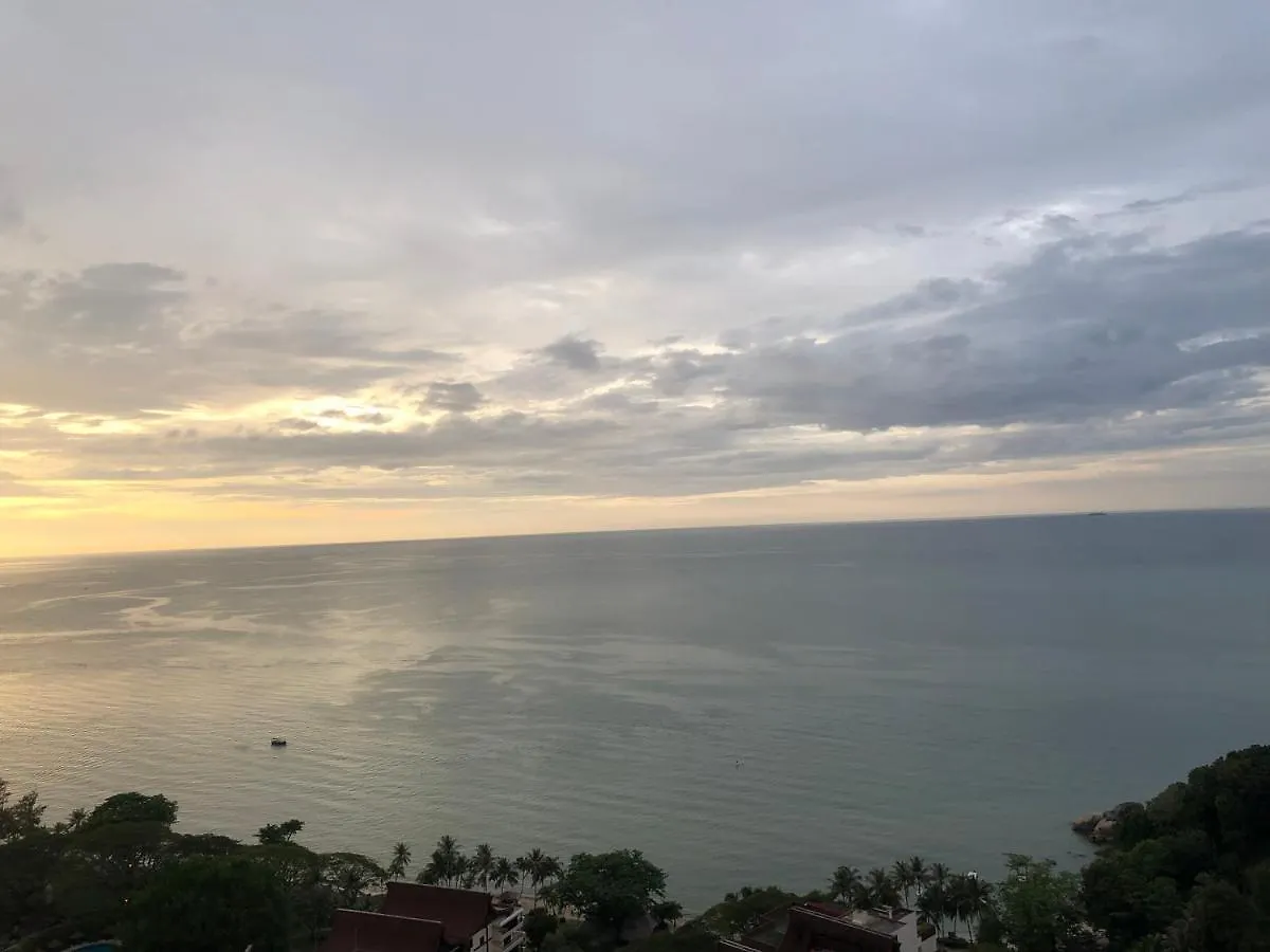 Beach Resort Home Stay Sri Sayang Apartment Batu Ferringhi 2Bedroom Malásia